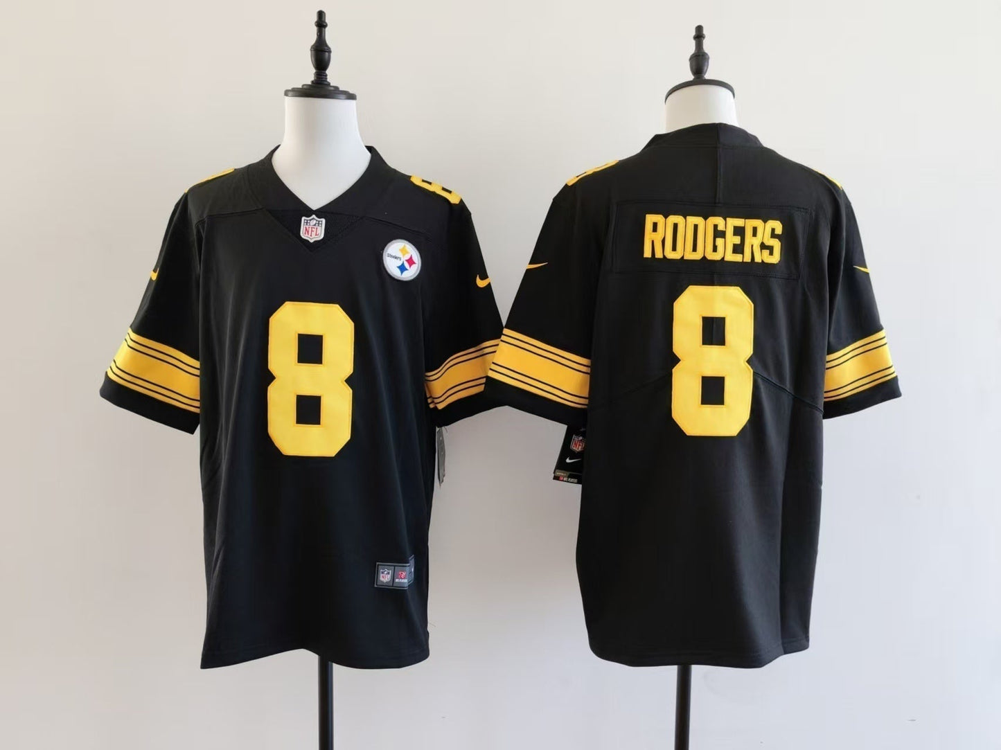 Men's Pittsburgh Steelers Aaron Rodgers Jersey - Black-yellow numbers