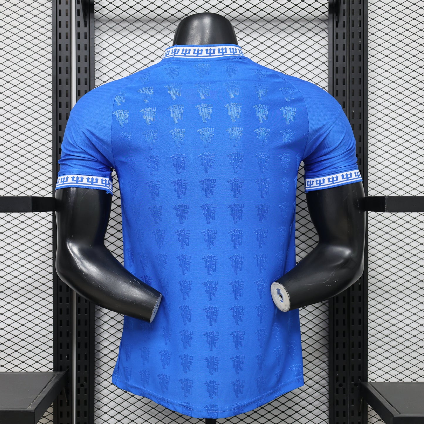 2026 Manchester United Retro Player Version Jersey