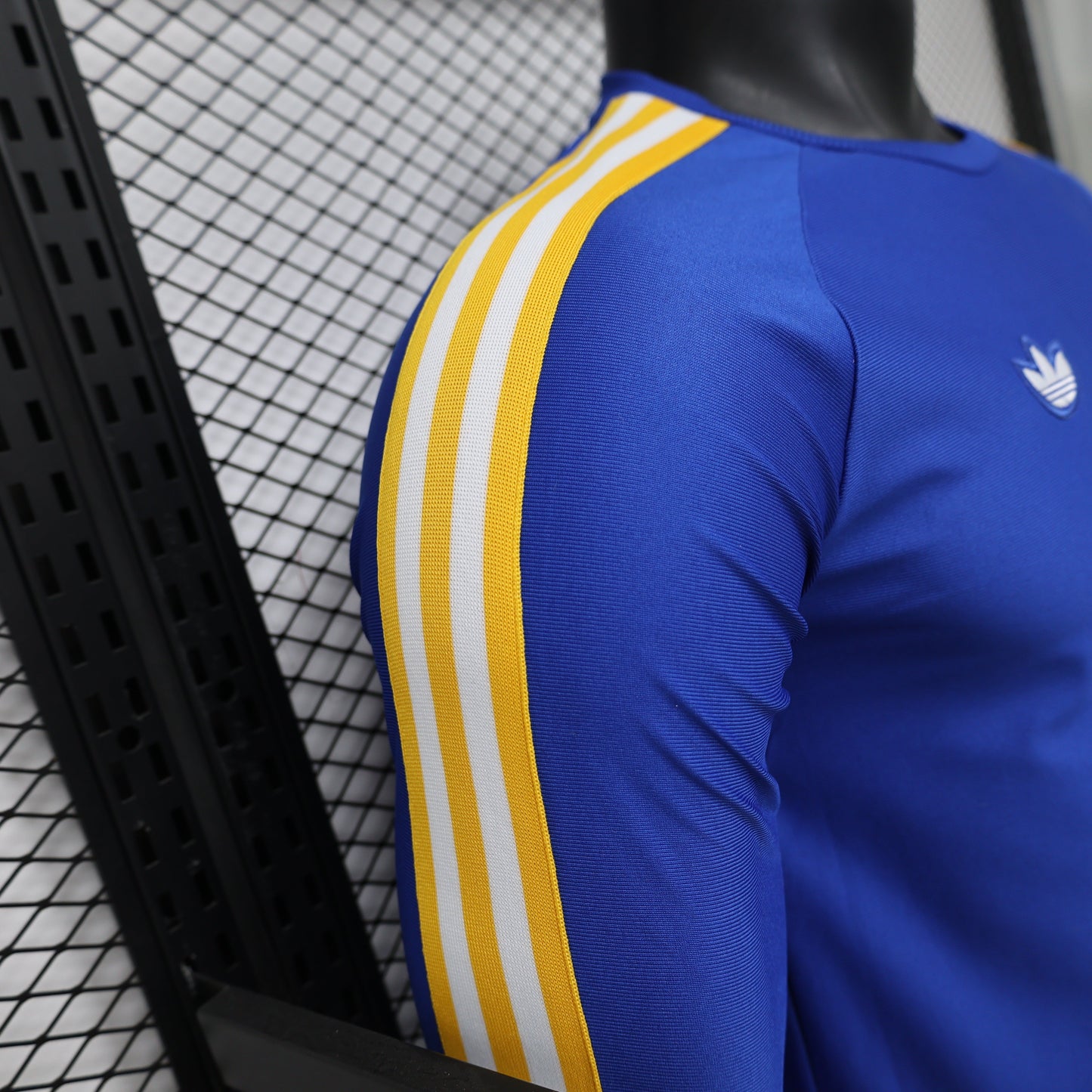 2026 Real Madrid (Blue) Casual Retro Player Version Jersey (Long Sleeve)