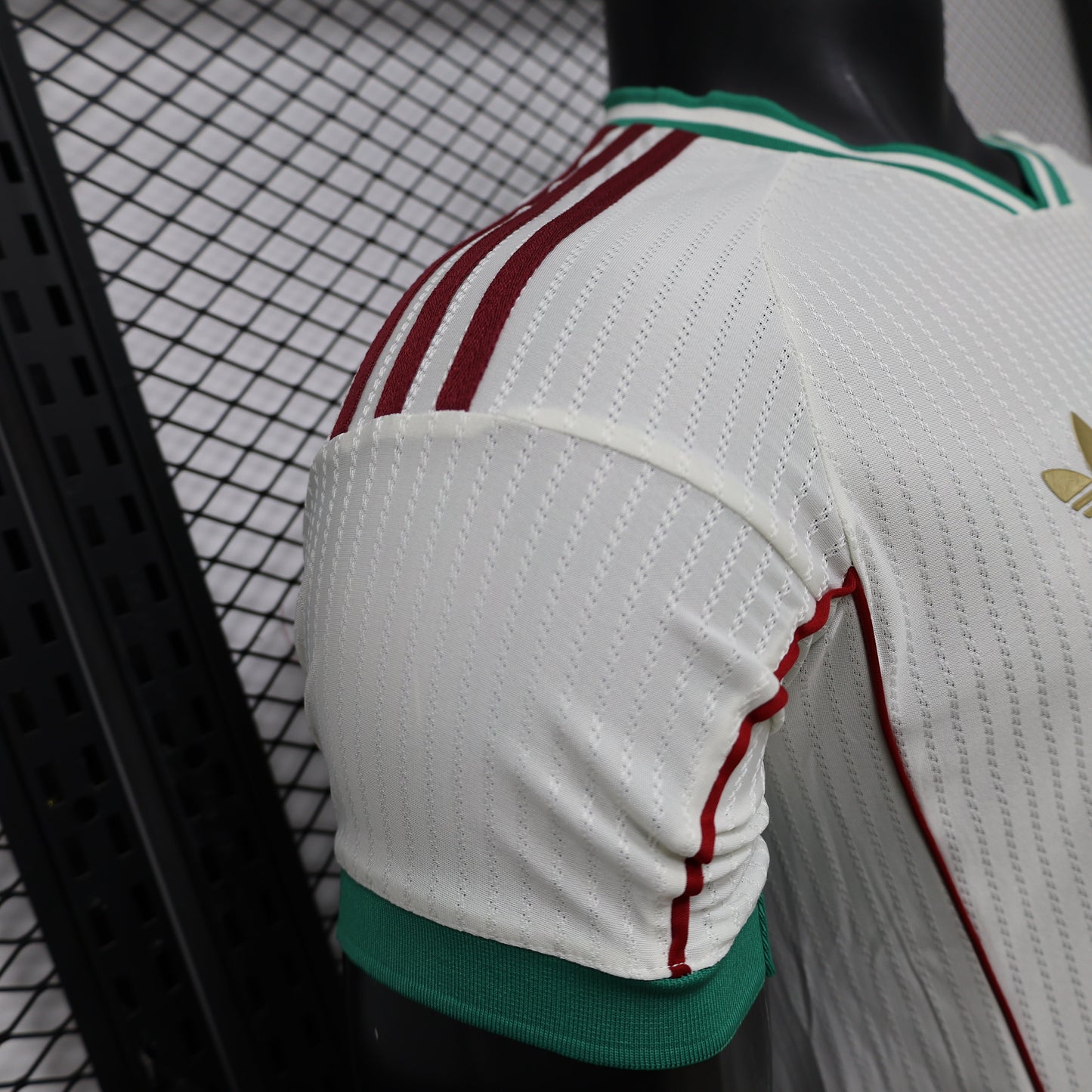 2026 Liverpool Retro Casual Player Version Jersey