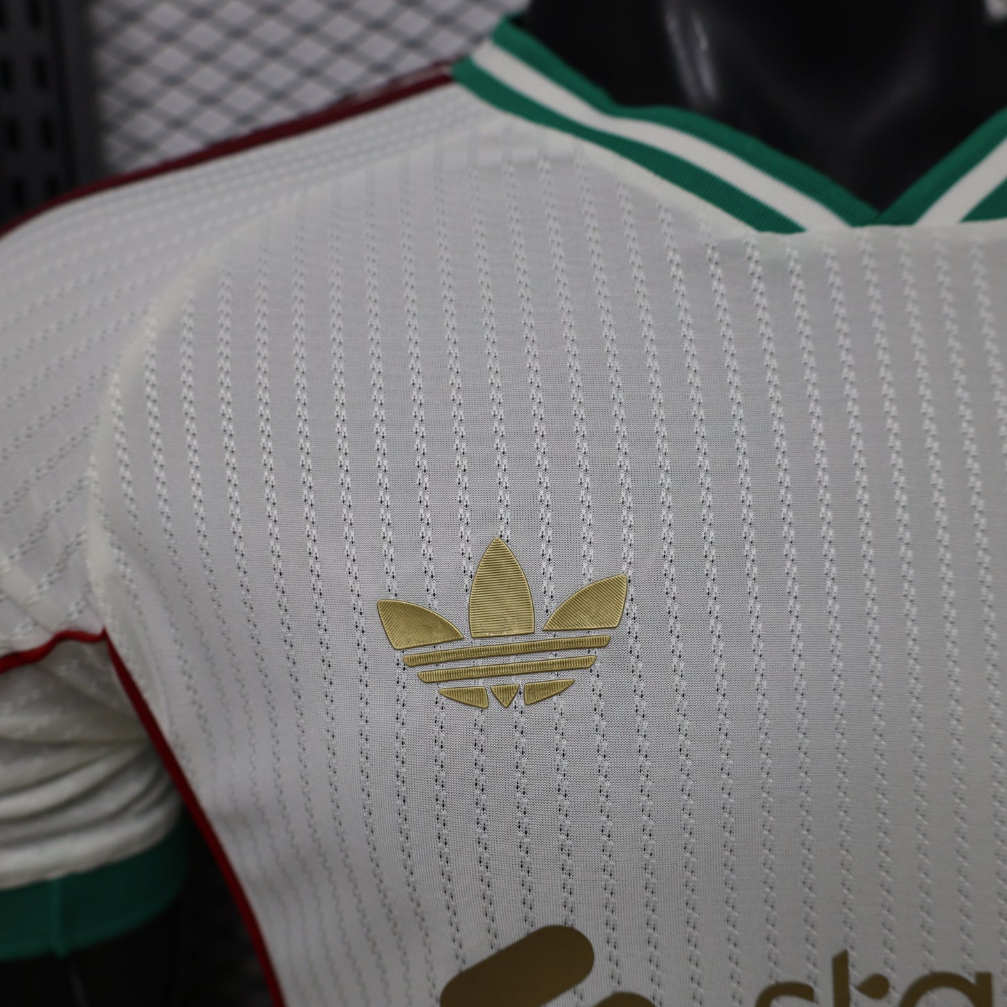 2026 Liverpool Retro Casual Player Version Jersey