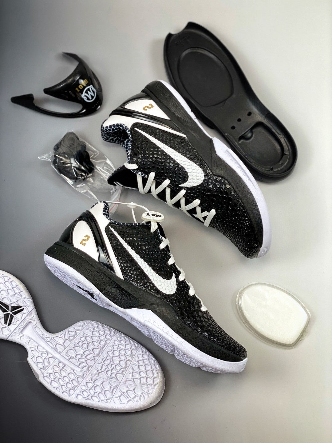Kobe 6 Mambacita Sweet 16