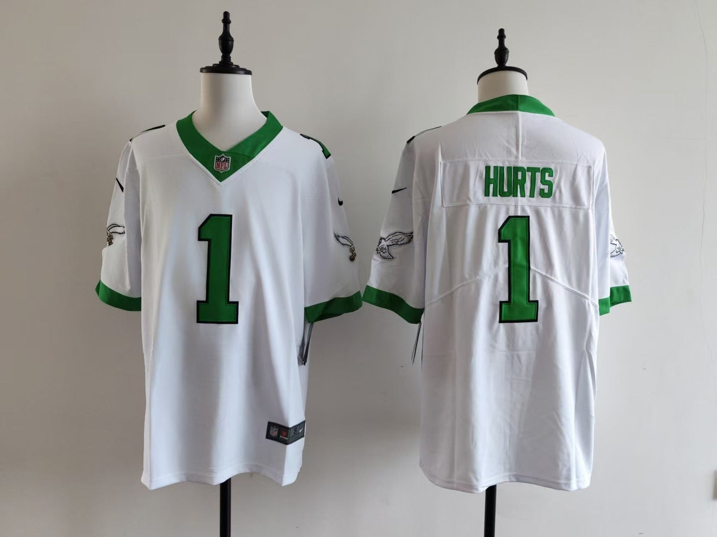 Men's Philadelphia Eagles Jalen Hurts  Jersey-White with green printing