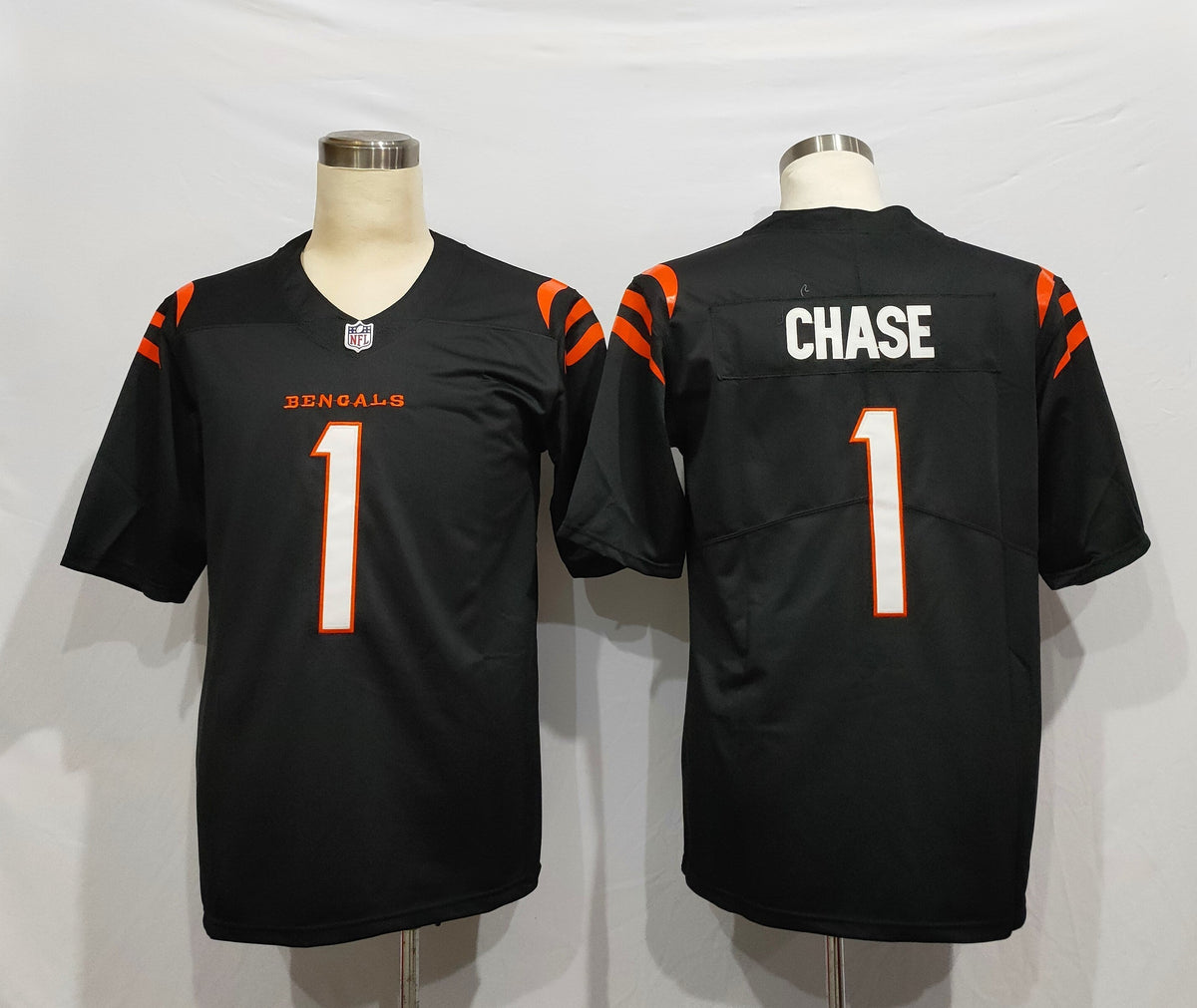 Men's Cincinnati Bengals Ja'Marr Chase #1 Black Game Jersey2