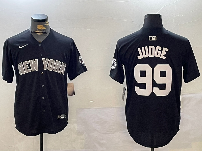 Men's New York Yankees Aaron Judge Black Game Jersey