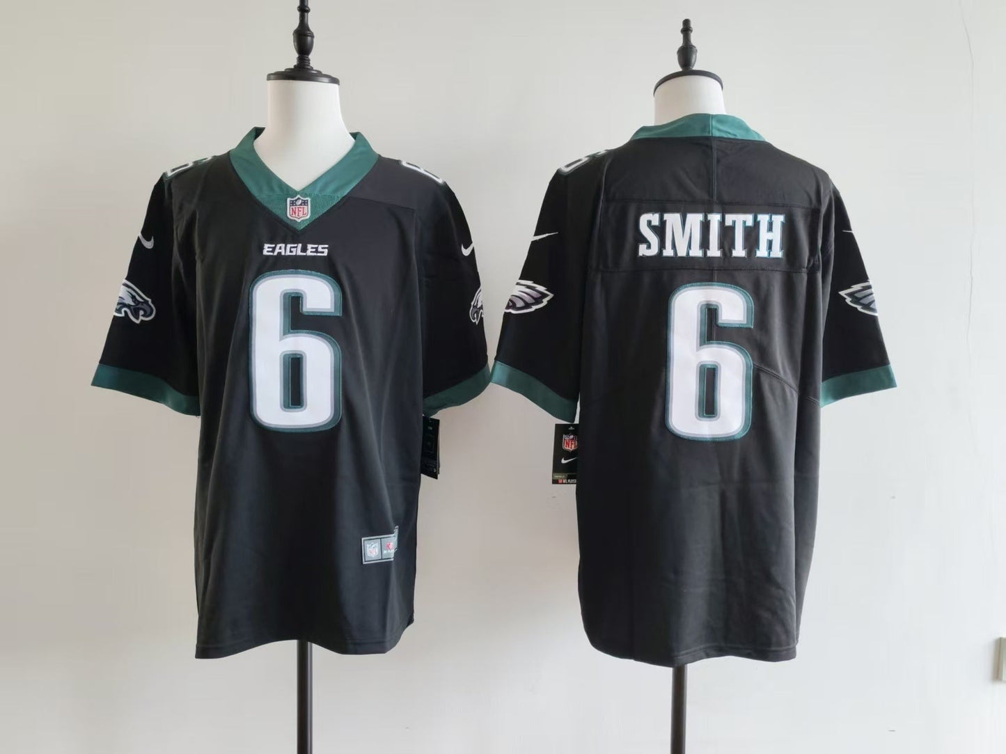 Men's Philadelphia Eagles DeVonta Smith  Jersey-Black