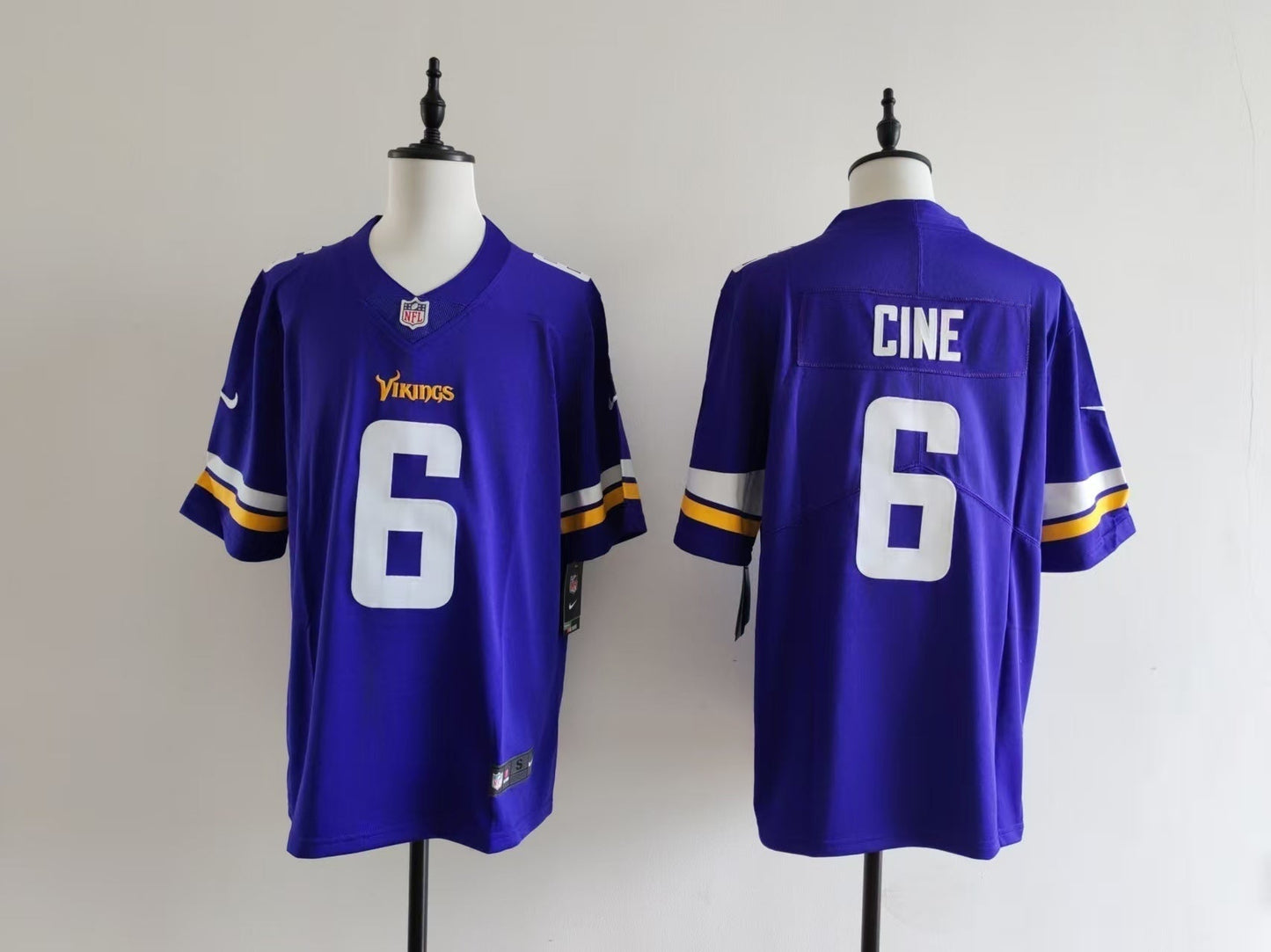 Men's Minnesota Vikings Lewis Cine  Jersey -  Purple#6