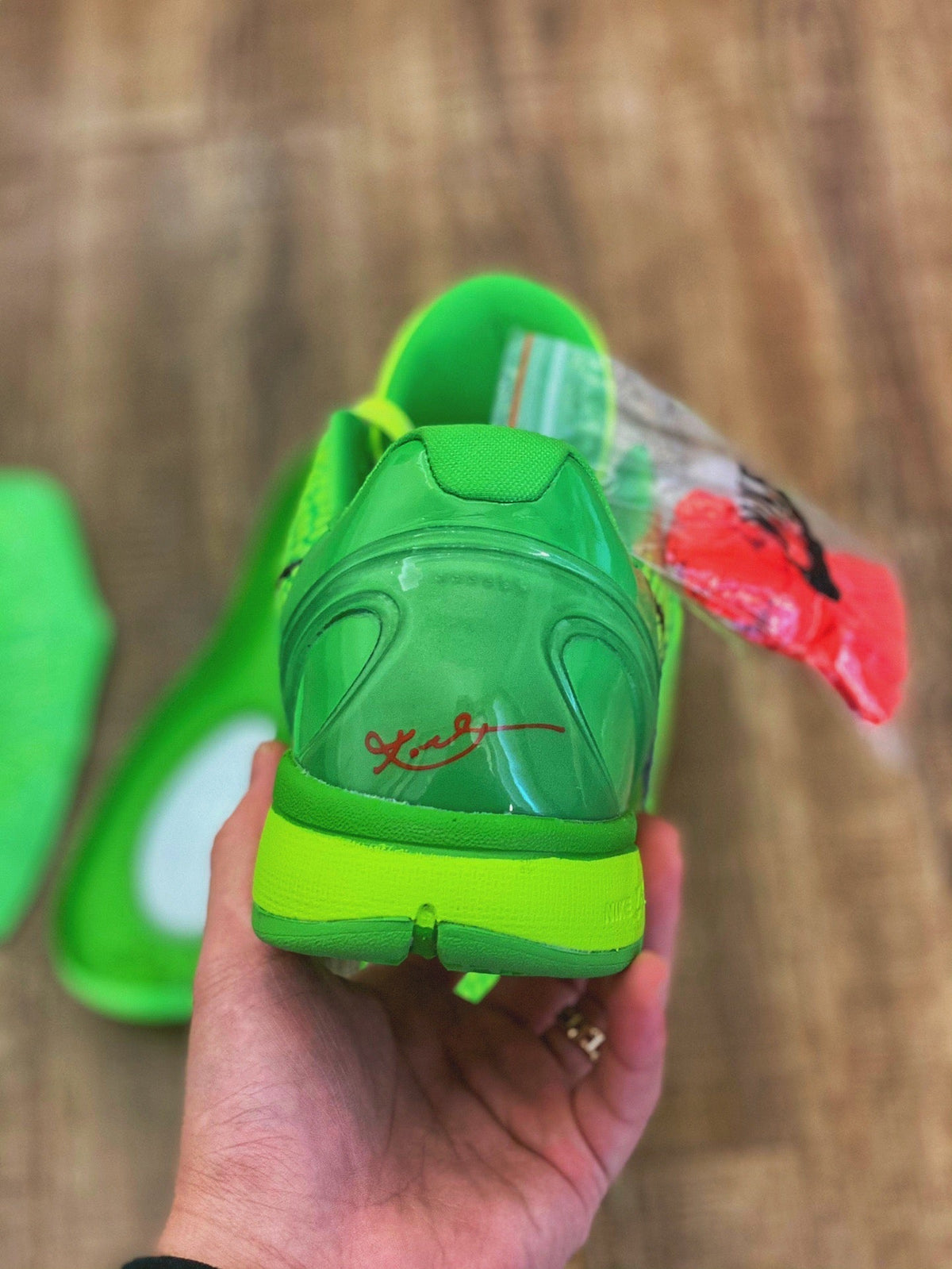 Kobe 6 Grinch