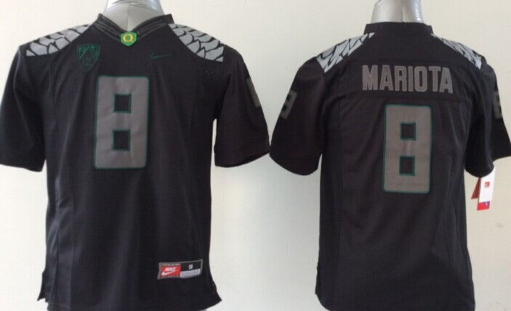 Men's Oregon Ducks Marcus Mariota Black Team Replica Jersey