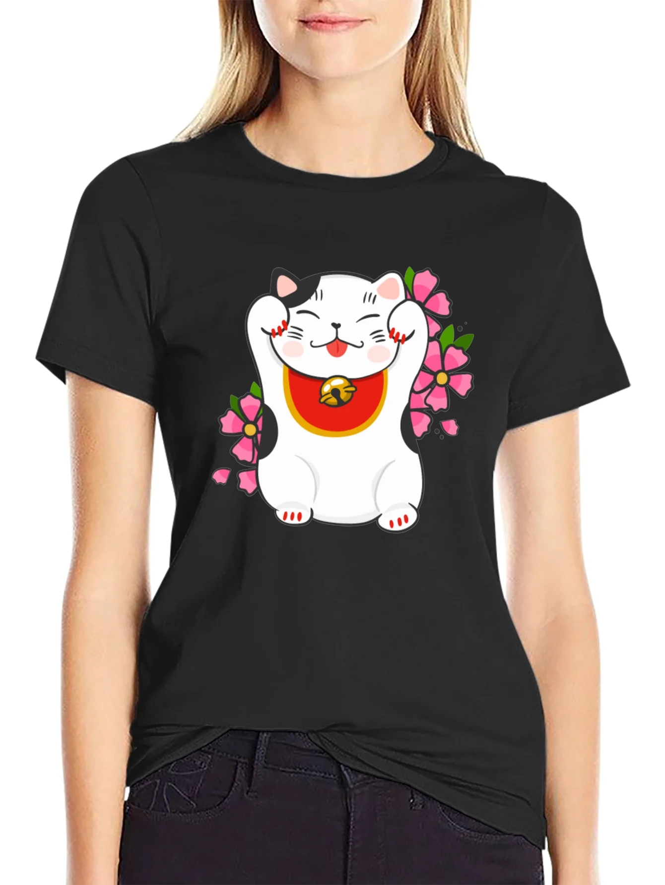 Lucky Cat T-Shirt - Trendy Graphic Tee